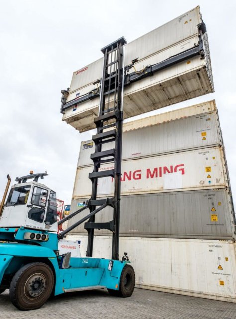 Buy Shipping Containers