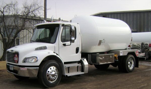 Buy Blueline QX Bobtail Trucks Online - 3,700 Gal Blueline® QX Bobtail ...