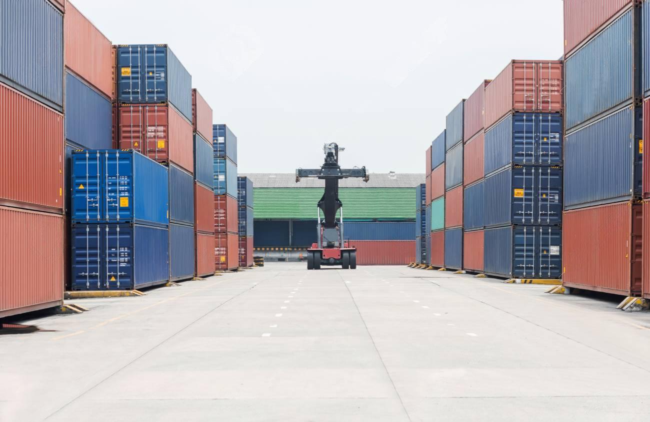 Port of Long Beach empty container yard